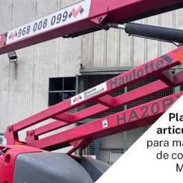 plataforma articulada 20 m trabajando en el mantenimiento de conductos en Planta Molitalia